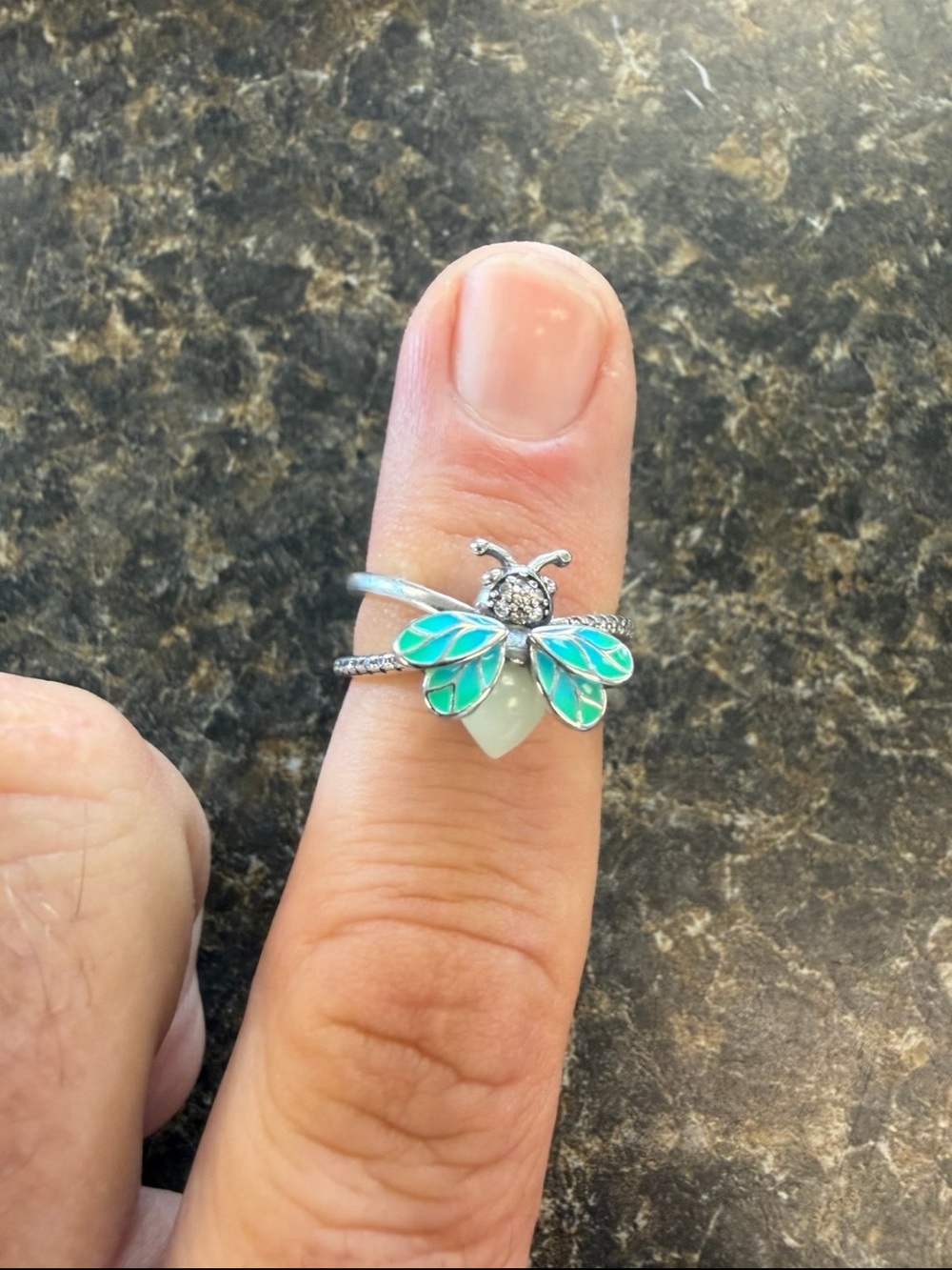 MULA 925 Sterling Silver Luminous Firefly
Ring Size 7 Glows!!